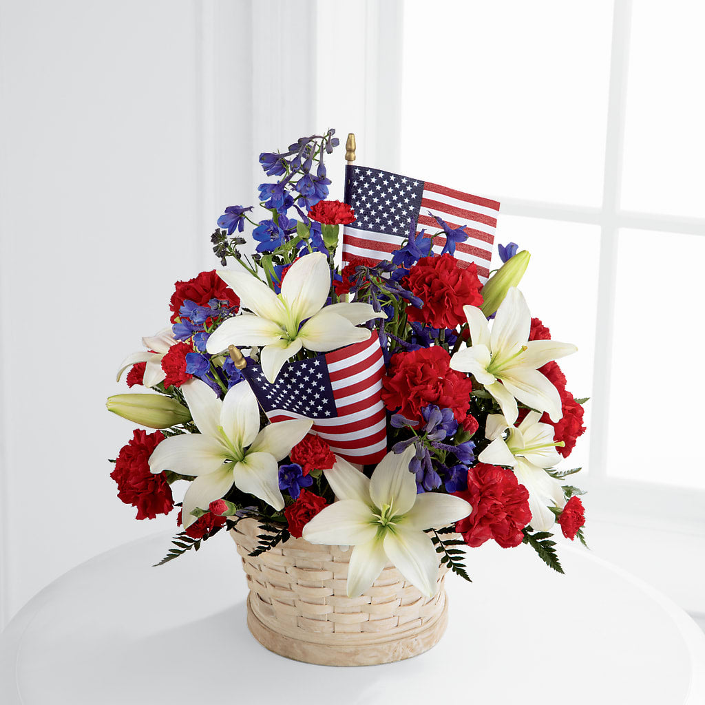 American Glory Bouquet – Wade Florists Llc, Saint Louis MO
