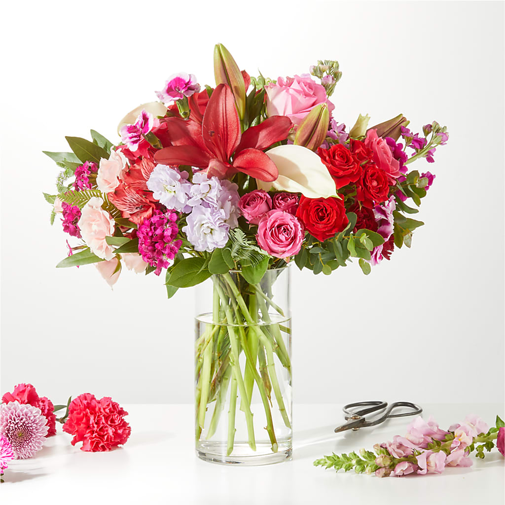Swooning Over You - A Luxury Florist Original – Wade Florists Llc, Saint Louis MO
