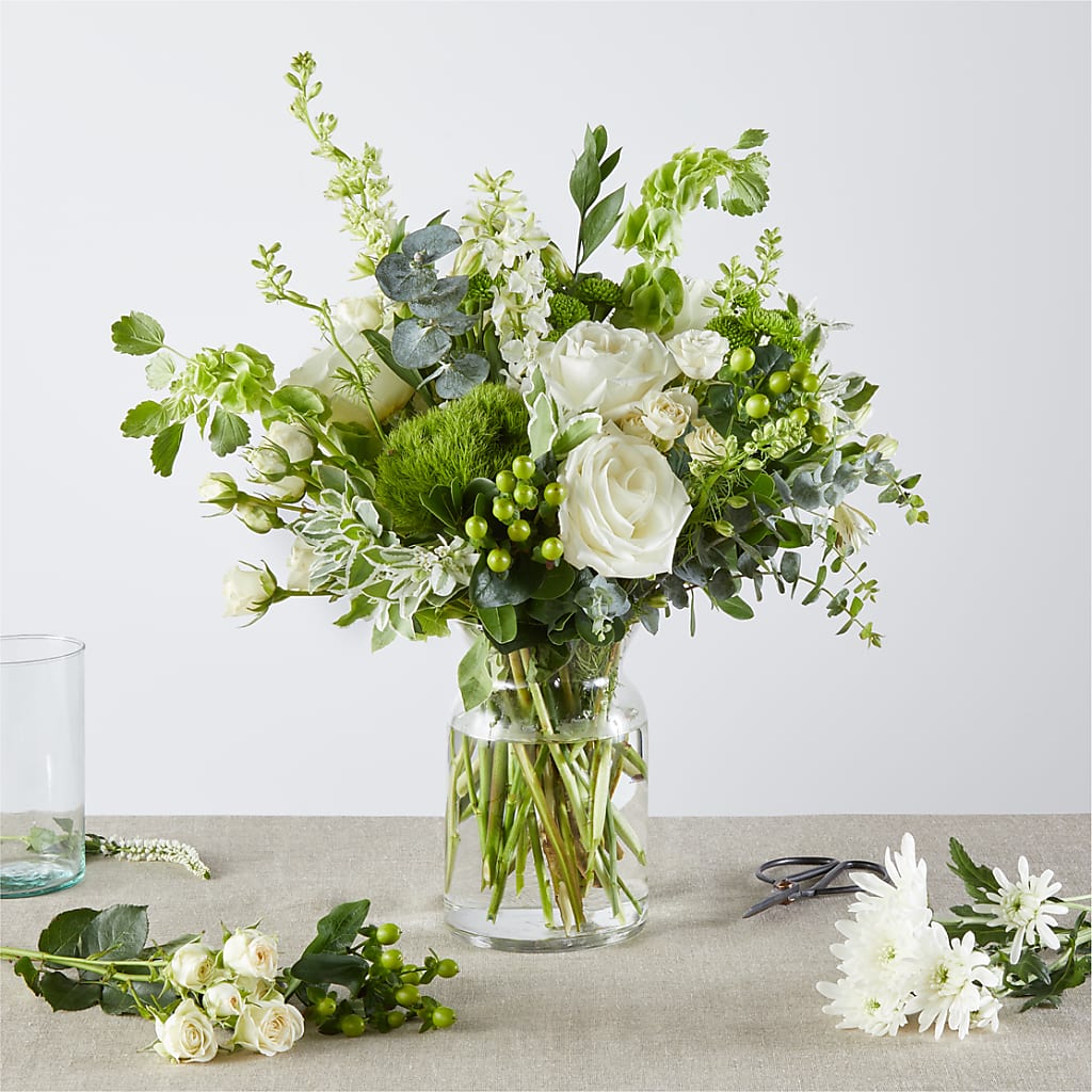 Irish Garden - A Florist Original – Wade Florists Llc, Saint Louis MO