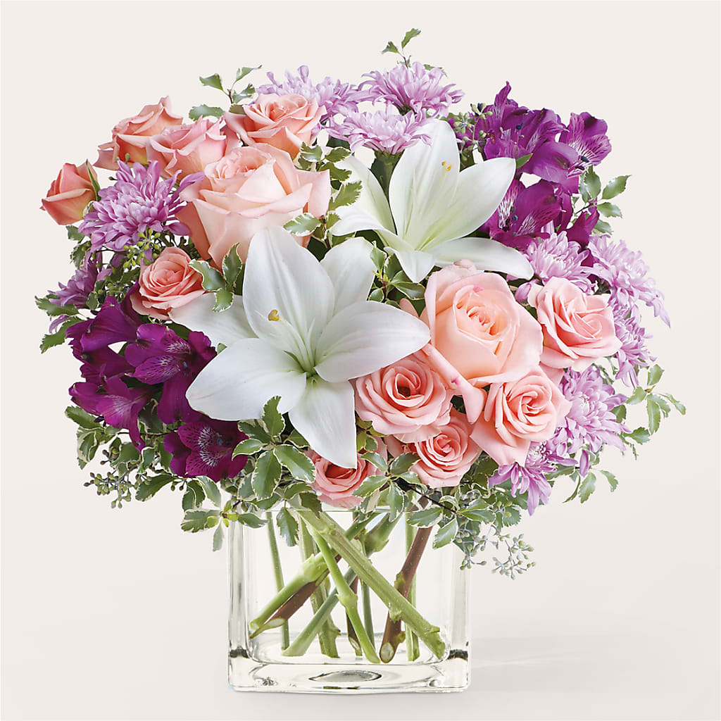 Mani Pedi Bouquet – Wade Florists Llc, Saint Louis MO