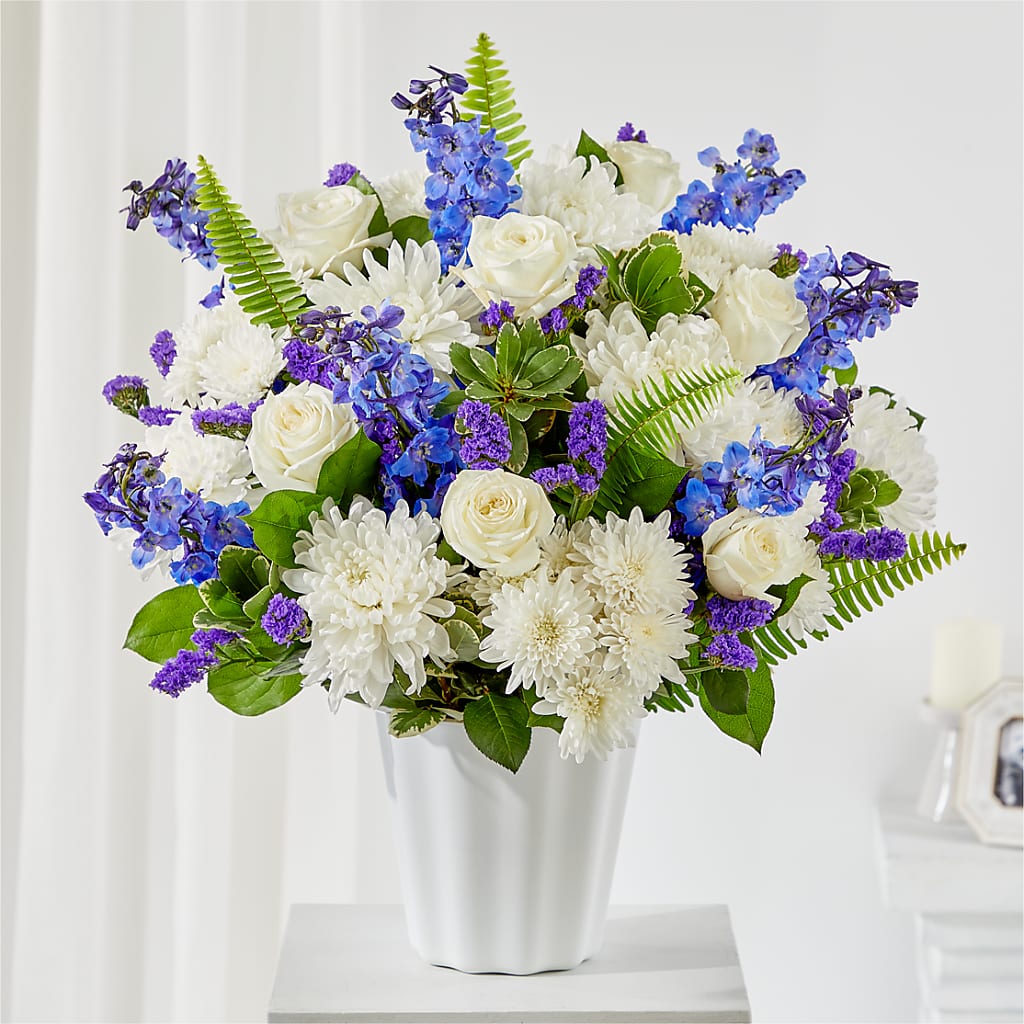 Hold Dear Tabletop Basket – Wade Florists Llc, Saint Louis MO
