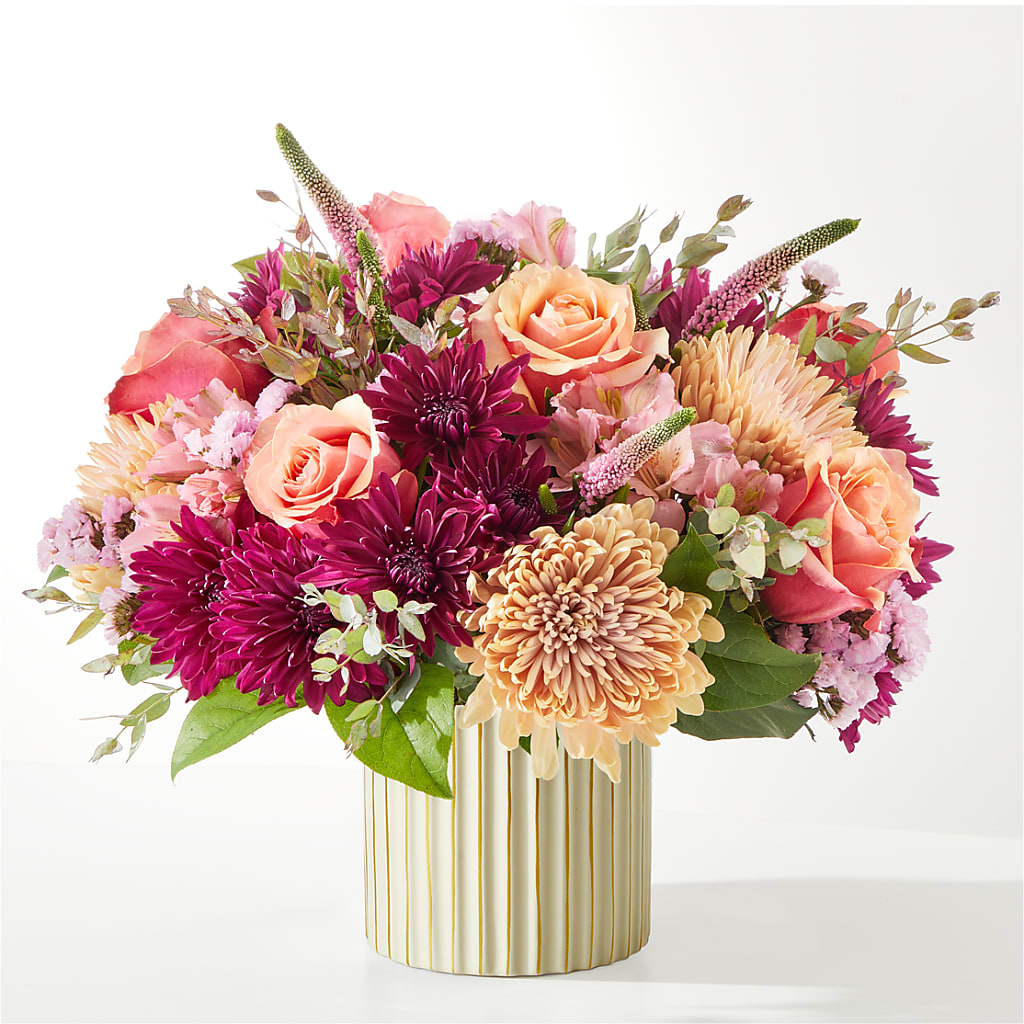 Berry Cobbler Bouquet with Ivory Vase – Wade Florists Llc, Saint Louis MO