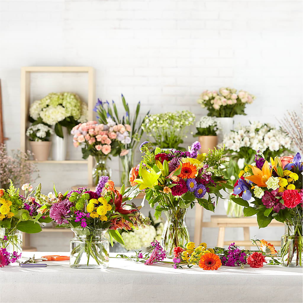 Bold & Bright – A Florist Original –  Wade Florists Llc, Saint Louis MO
