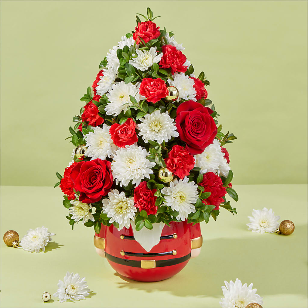 Royal Nutcracker Tree –  Wade Florists Llc, Saint Louis MO