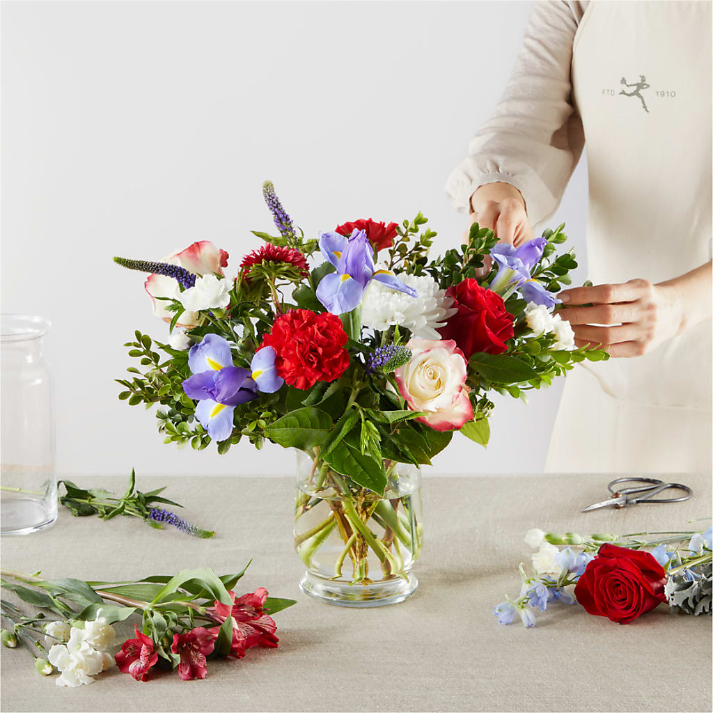 Star Spangled - A Florist Original –  Wade Florists Llc, Saint Louis MO