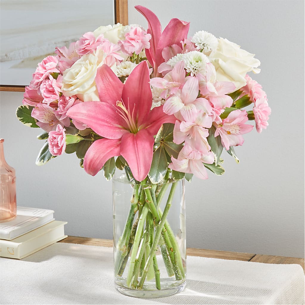 Piece of Cake Bouquet –  Wade Florists Llc, Saint Louis MO