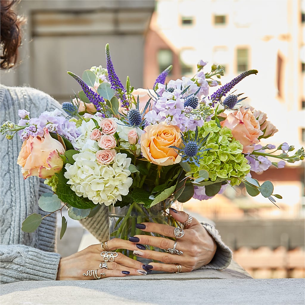 Porch Swing Bouquet –  Wade Florists Llc, Saint Louis MO